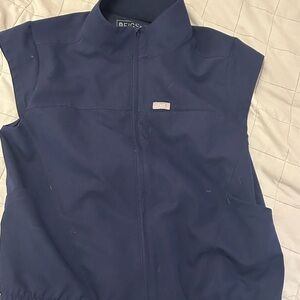Figs Women's Navy Scrub Vest M